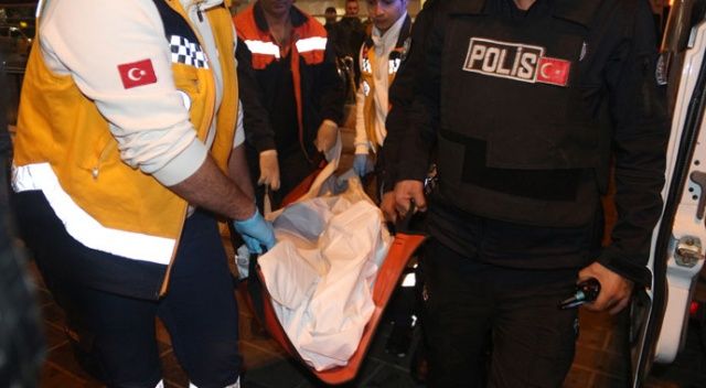 Taksim Meydanı&#039;nda bir kişi ölü olarak bulundu