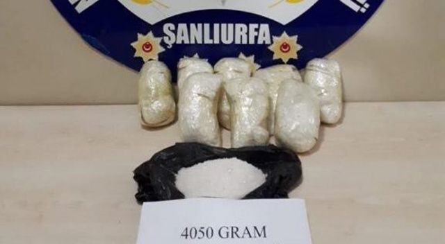 Şanlıurfa&#039;da 4 kilo metamfetamin ele geçirildi