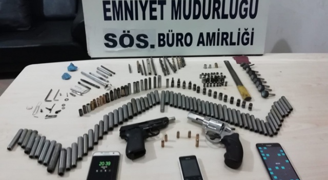 Bursa&#039;da silah imâlâtçısı 2 kişi yakalandı