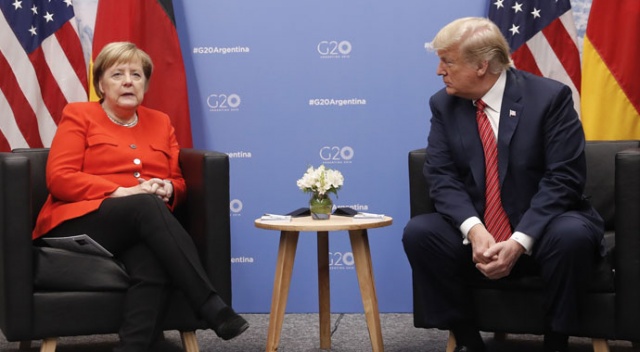 Donald Trump ile Angela Merkel görüştü