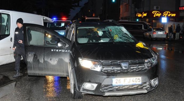 Eskişehir’de araba yayalara çarptı, 1 kişi öldü