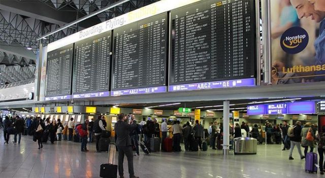 Almanya&#039;da uyarı grevi yapılacak havalimanlarının sayısı 8’e yükseldi