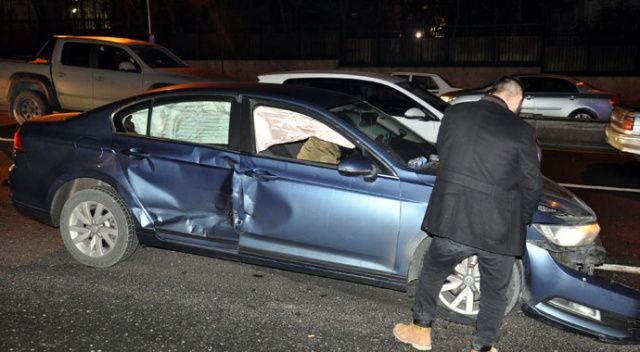 Ankara&#039;da 6 araçlı zincirleme trafik kazası