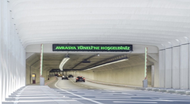 Avrasya Tüneli&#039;nden 2018 yılında 17,5 milyon araç geçti