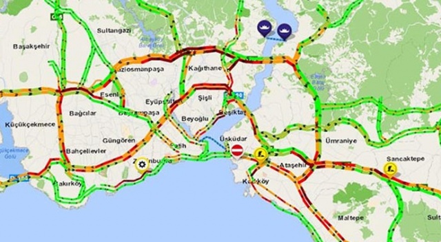 İstanbul&#039;da &#039;karne&#039; trafiği! Yol haritası kıpkırmızı oldu