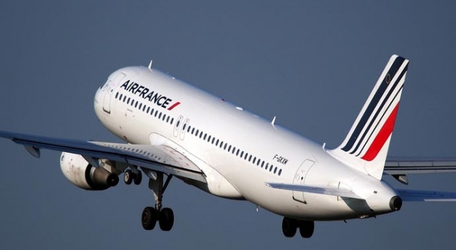 Air France Caracas seferlerini askıya aldı