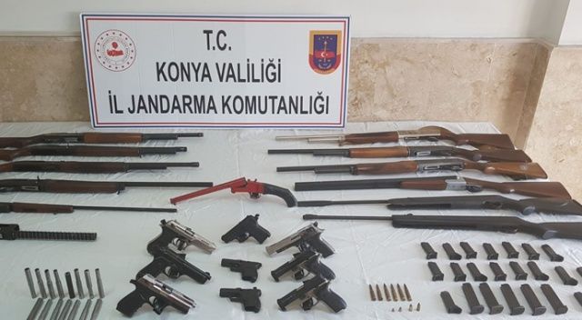 Jandarma&#039;dan kaçak silah operasyonu