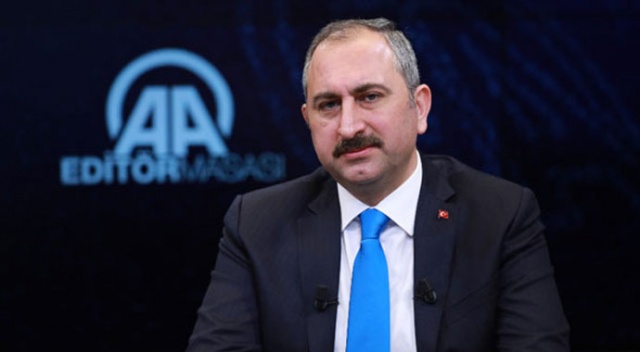 Adalet Bakanı Gül&#039;den PKK ile bağlantılı adaylar hakkında önemli açıklama
