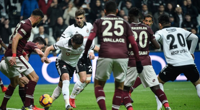 Beşiktaş&#039;tan tek gollü galibiyet (Beşiktaş 1-0 Göztepe)