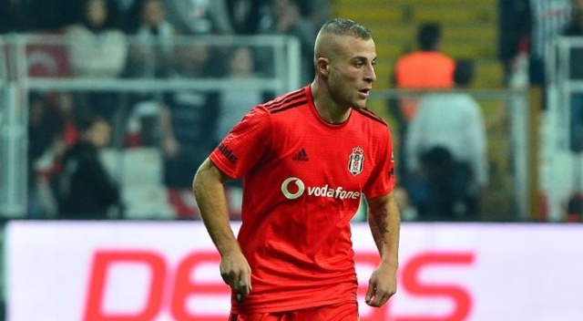 Beşiktaş&#039;tan flaş Gökhan Töre kararı