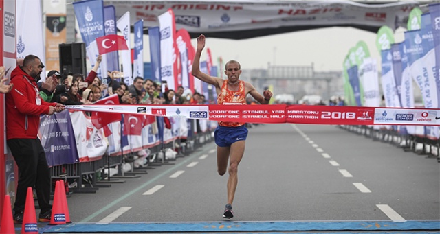 Rekortmen atletler Vodafone İstanbul Yarı Maratonu için İstanbul’a gelecek