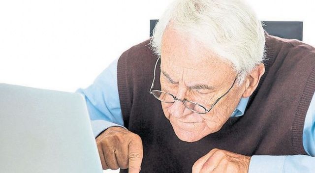 Yaşlıların internet kullanımı 3.5 kat arttı