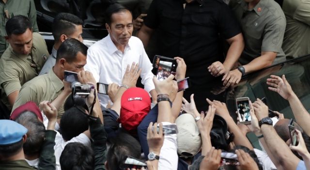 Endonezya’da Joko Widoo yeniden Devlet Başkanı seçildi
