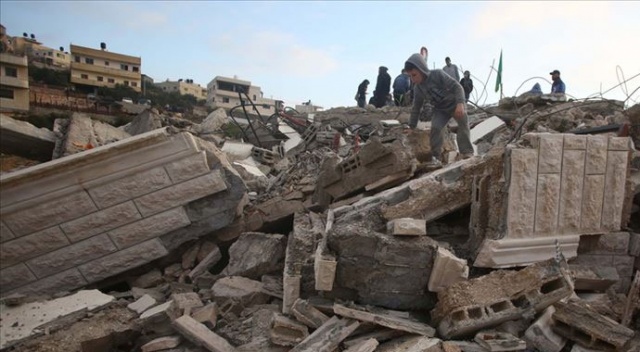 İsrail askerleri Salih el-Bergusi&#039;nin evini yıktı