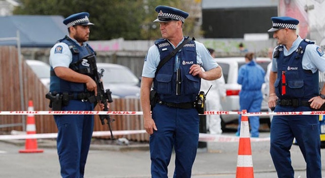 Yeni Zelanda&#039;nın Christchurch kenti tekrar alarma geçti
