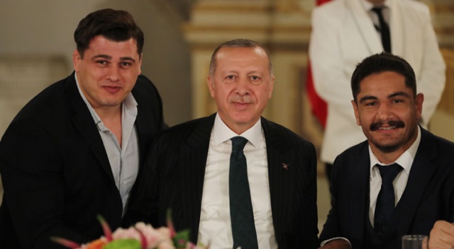 Cumhurbaşkanı Erdoğan ile Taha Akgül arasında esprili diyalog