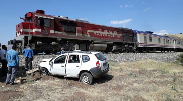 Elazığ&#039;da tren kazası: 1 ölü, 2 yaralı