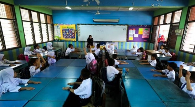 Malezya&#039;da hava kirliliği nedeniyle 400 okul eğitime ara verdi