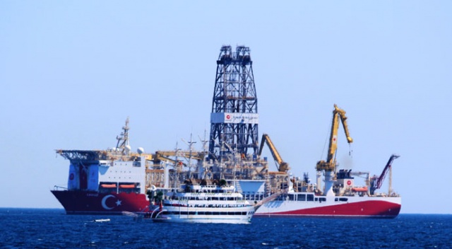 Sondaj gemisi &#039;Yavuz&#039; Antalya açıklarında
