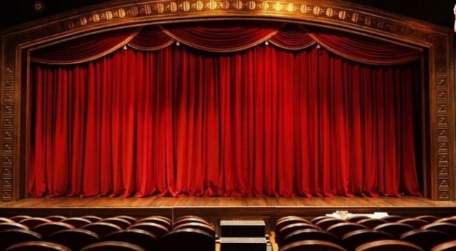 Tiyatrolarda 1,7 milyon seyirci
