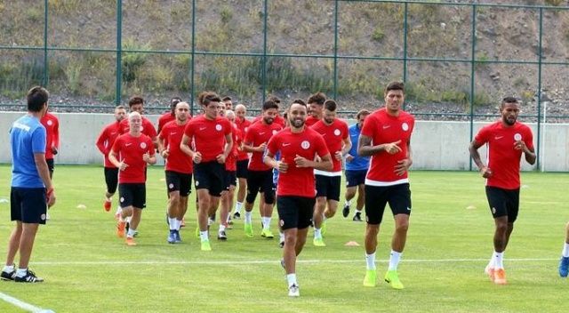 Antalyaspor sezon hazırlıklarını sürdürüyor