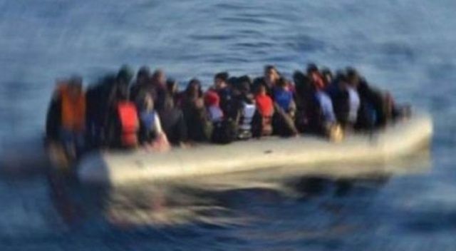 Ayvalık açıklarında 46 düzensiz göçmen yakalandı
