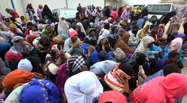 Libya, savaşın ortasında düzensiz göç meselesiyle boğuşuyor