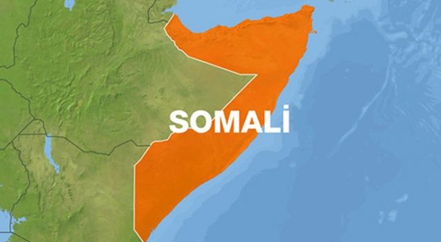 Somali’de otele bombalı araçla saldırı