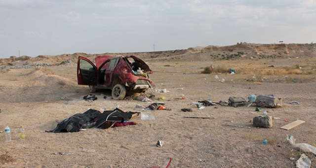 Aksaray&#039;da otomobil devrildi: 3 ölü, 4 yaralı