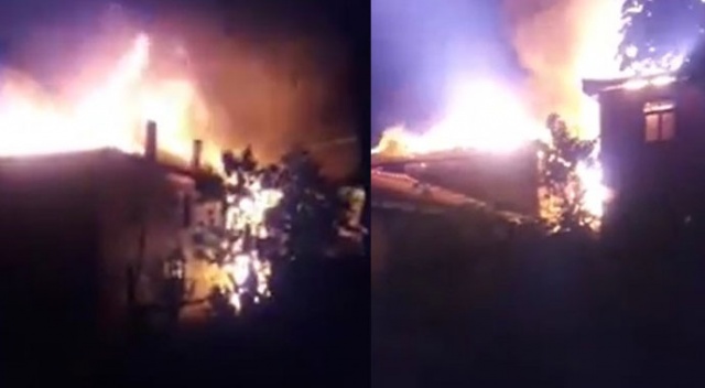 Bolu&#039;da 2 ev alev alev yandı