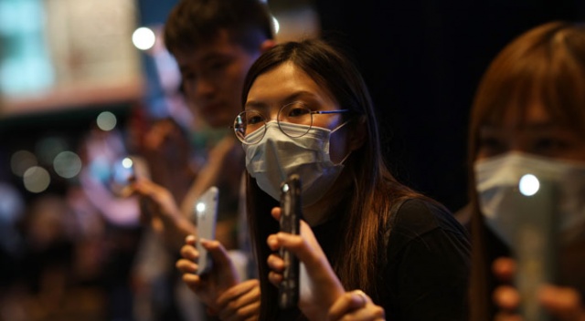 Hong Kong’da Çin’e karşı insan zinciri