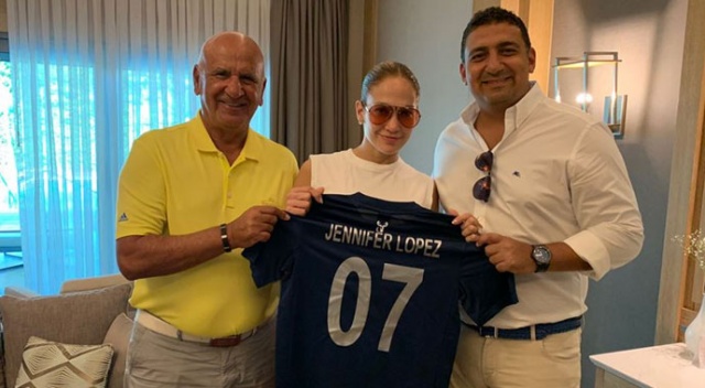 Jennifer Lopez&#039;e Antalyaspor forması