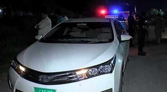 Pakistan’da polis kontrol noktasına saldırı
