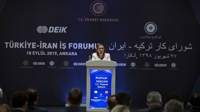Bakan Pekcan: Türkiye-İran ilişkileri iş dünyasının önünü açıcı bir yön alıyor