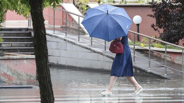 Meteorolojiden İç Anadolu için kuvvetli yağış uyarısı