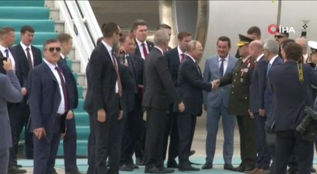 Rusya Devlet Başkanı Putin, Üçlü Zirve için Ankara’ya geldi