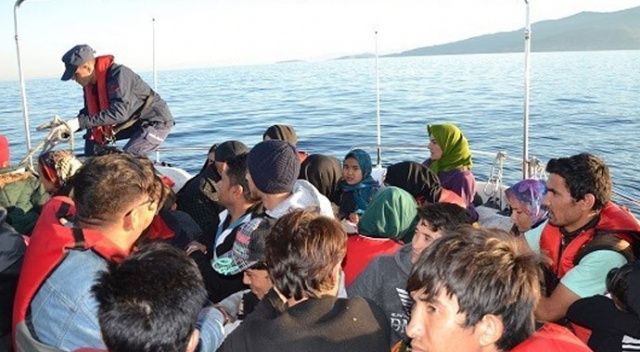 Ege Denizi&#039;nde 10 ayda 42 bin 447 göçmen yakalandı