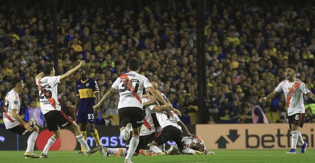 River Plate üst üste ikinci kupanın peşinde