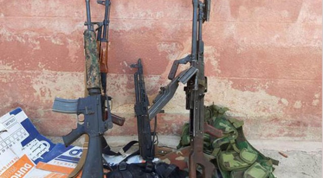 Tel Abyad&#039;da YPG/PKK&#039;lılar silahlarını bırakarak kaçtı