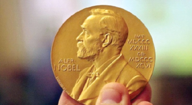 Yoksullukla mücadele  Nobel ödülü getirdi