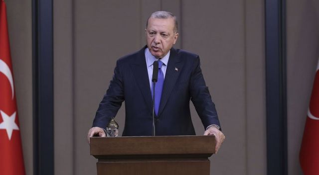 AB&#039;nin tehdidine Erdoğan&#039;dan net mesaj: Bakarsın bir anda bitiririz