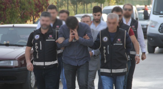 Adana&#039;da FETÖ operasyonu! 2 kişi tutuklandı