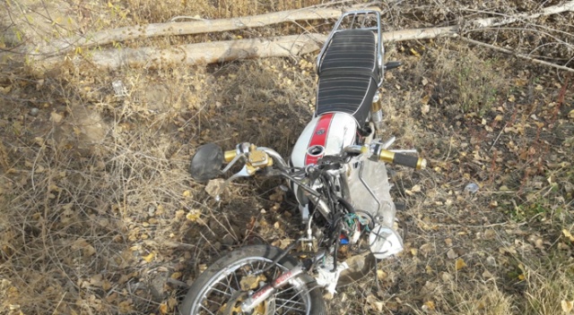 Afyonkarahisar&#039;da otomobil ile motosiklet çarpıştı: 1 ağır yaralı