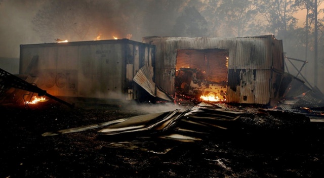 Avustralya’da orman yangınları söndürülemiyor: 4 ölü