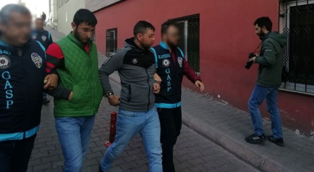 Bağ evinden 10 bin lira gasp eden 4 kişi yakalandı