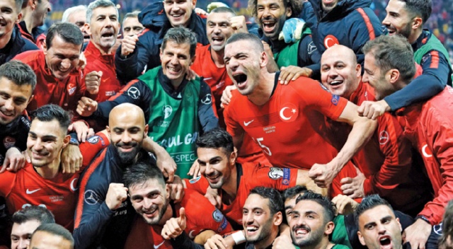 EURO 2020 kura çekimi bugün Bükreş&#039;te yapılacak, yeni zaferlere Türkiye