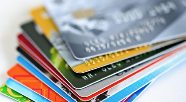 Kredi kartında yeni düzenleme! Bankaya gitmeye gerek kalmayacak
