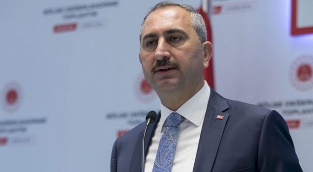 Adalet Bakanı Gül&#039;den Ceren Özdemir cinayetiyle ilgili açıklama