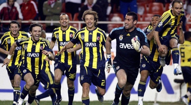 Fenerbahçe&#039;nin eski yıldızı futbolu bıraktı!