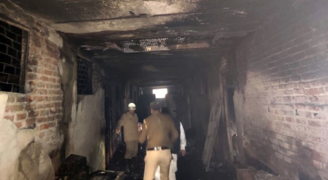 Hindistan’da fabrika yangını: 43 ölü